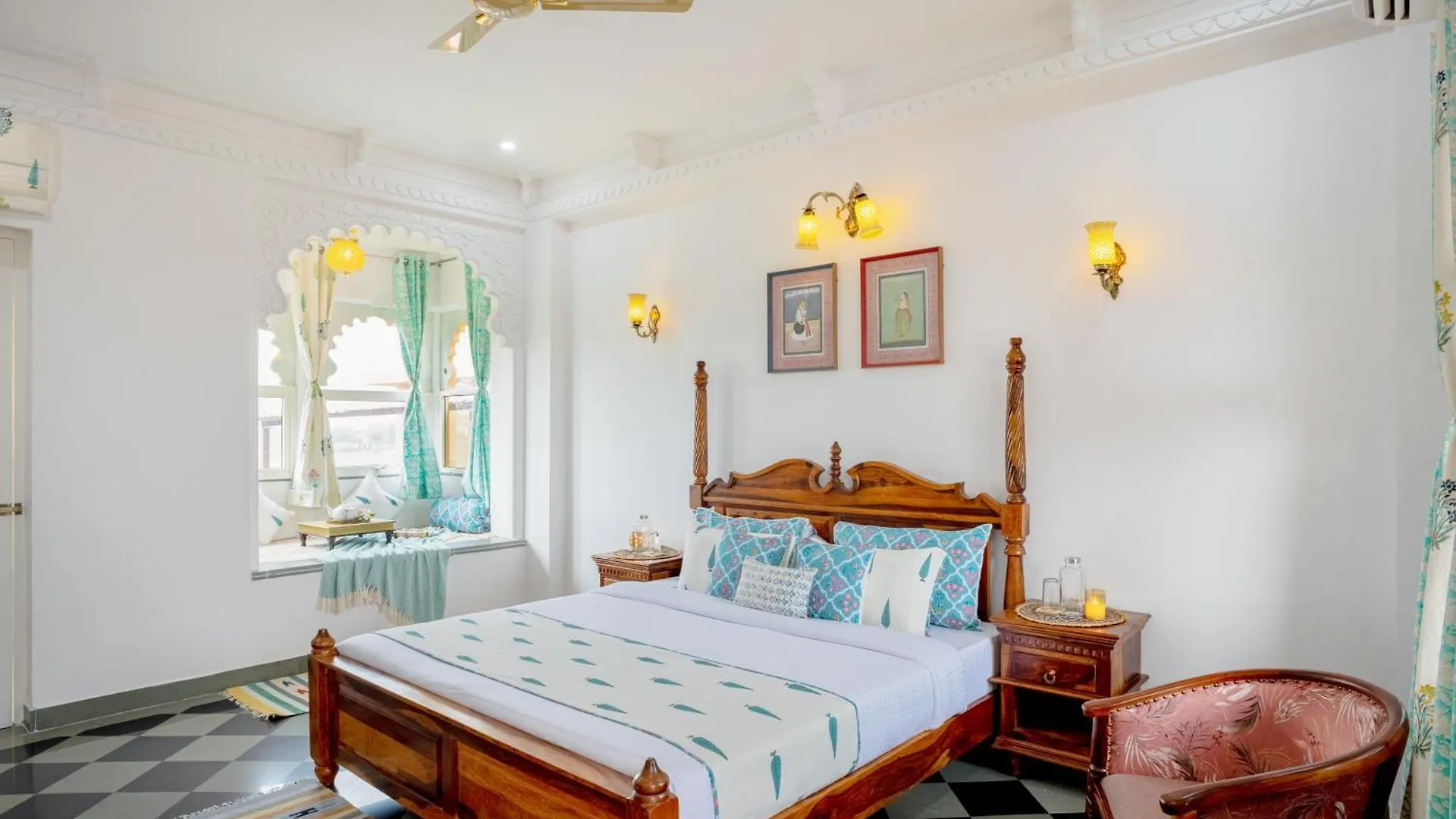 Elivaas Amber Royale 3 Bhk With Pvt Pool & Terrace Βίλα Ουνταϊπούρ