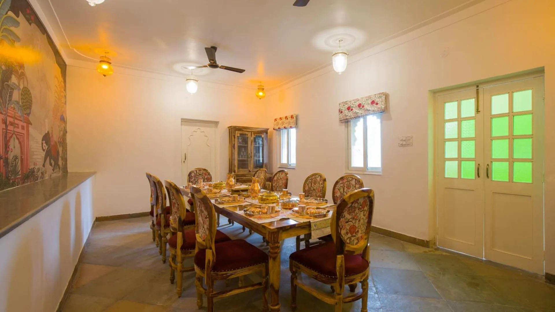 Elivaas Amber Royale 3 Bhk With Pvt Pool & Terrace Βίλα Ουνταϊπούρ Ινδία